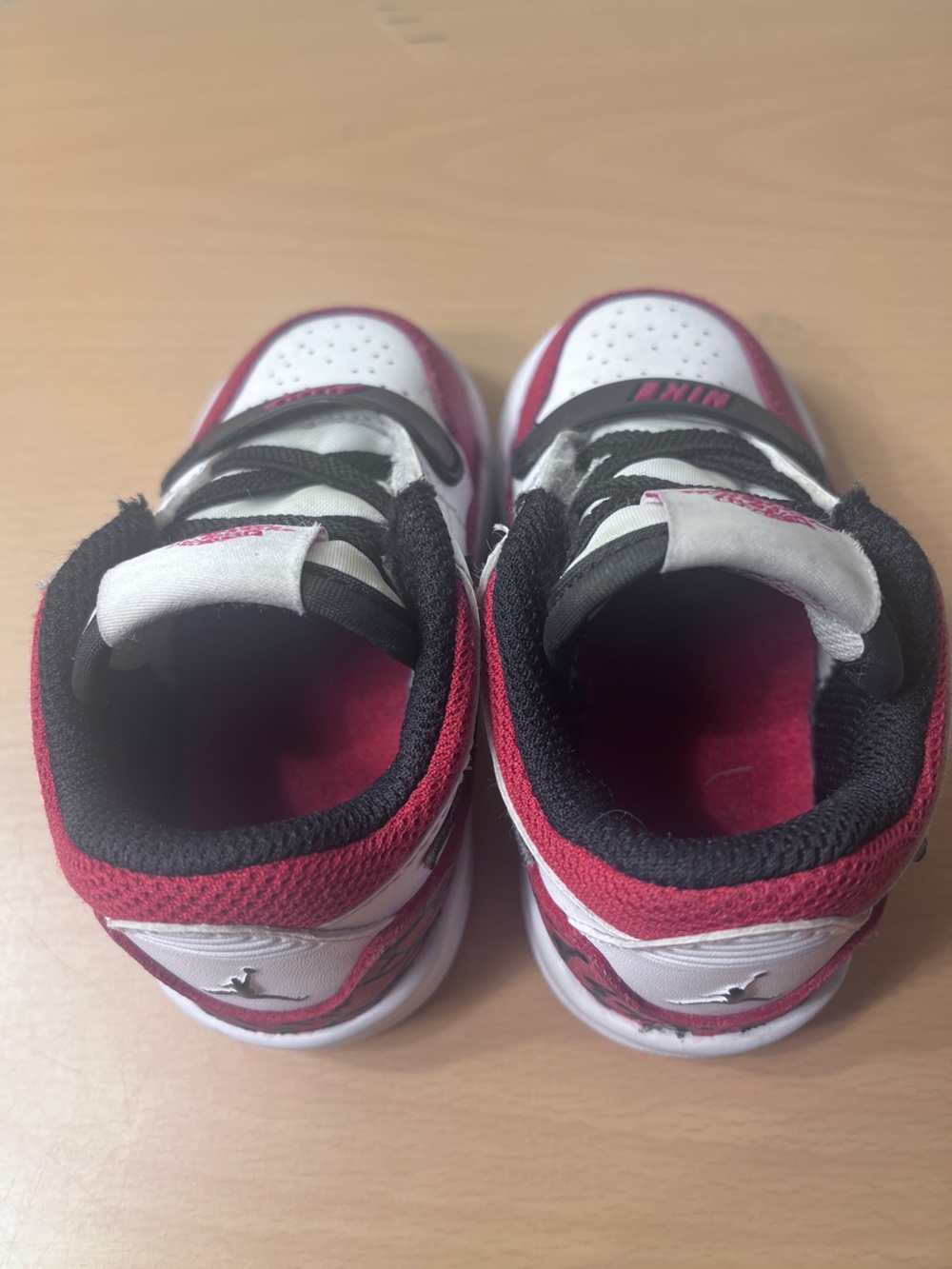 Jordan Legacy 312 Chicago Low White/Black-Gym Red CD9056-116 Toddler Size 5C - Picture 10 of 10